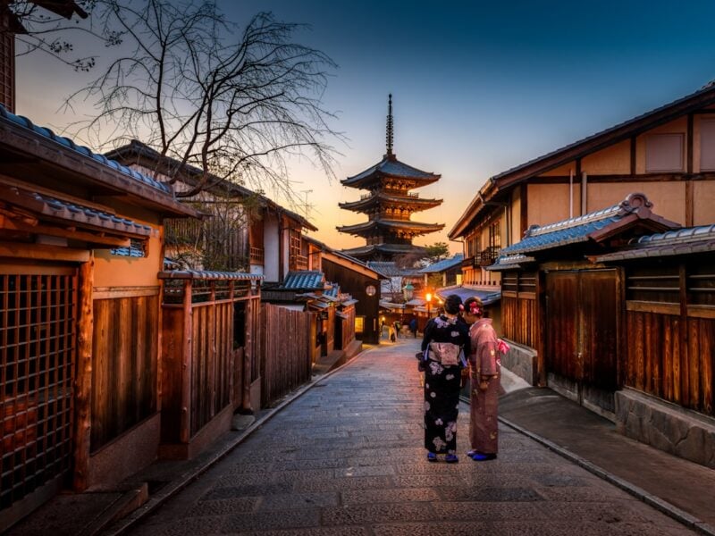 48 Hours in Kyoto: Zen Gardens, Hidden Teahouses & Bamboo Groves