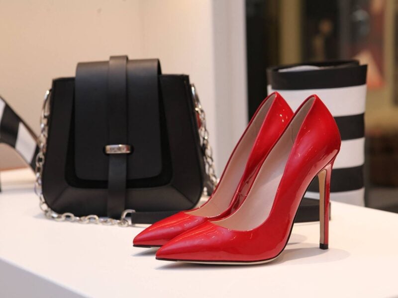 Saks Fifth Avenue The Premier Destination for Luxury Fashion and Curated Excellence